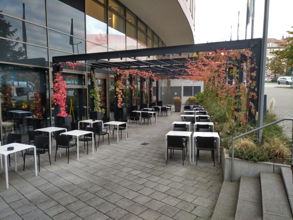 Hotel ParkInn by Radisson Stuttgart - Winfried Elflein Architekten